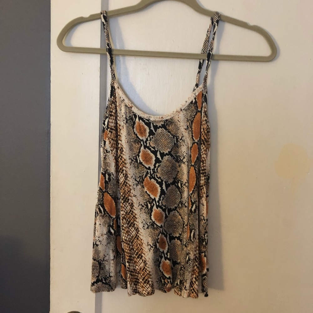 Snake skin tank